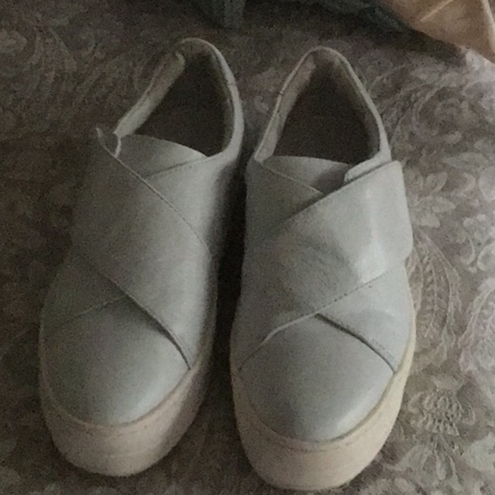 J Slides Women's Leather  Sneakers in Light Gray and Cream